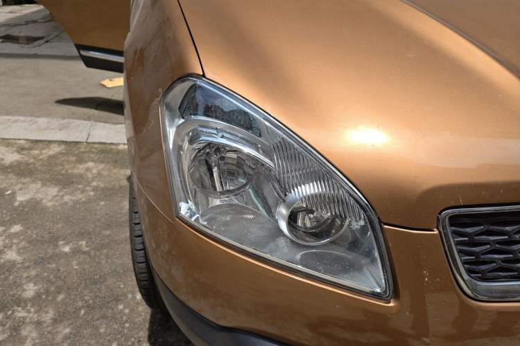 Used Nissan Qashqai 2012 2.0 XL Fire CVT 2WD Right Front Headlight