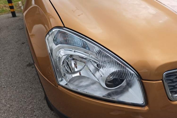 Used Nissan Qashqai 2012 2.0 XL Fire CVT 2WD Right Front Headlight