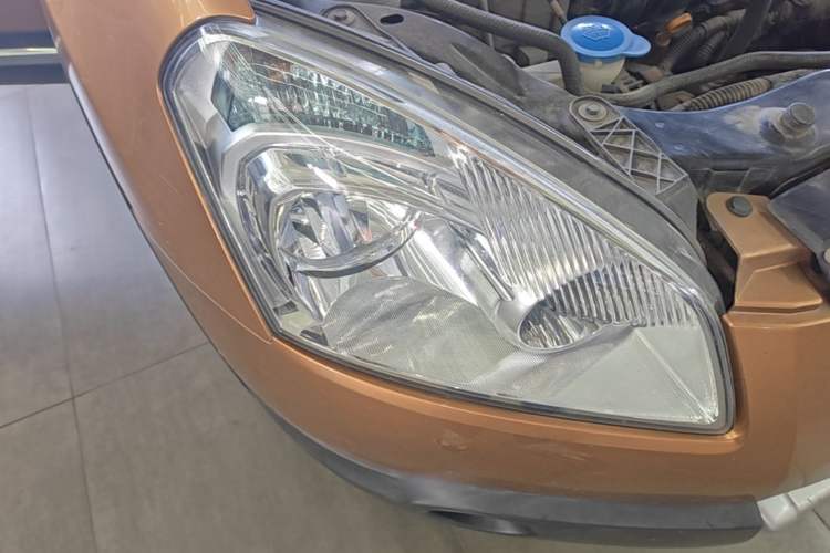 Used Nissan Qashqai 2012 1.6XE Wind 5MT 2WD Right Front Headlight