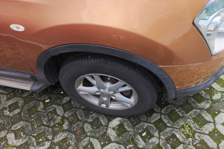 Used Nissan Qashqai 2012 2.0 XL Fire CVT 2WD Right Front Wheel Hub