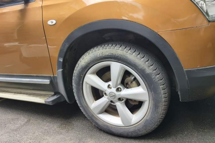 Used Nissan Qashqai 2012 2.0 XV LE CVT 2WD Right Front Wheel Hub