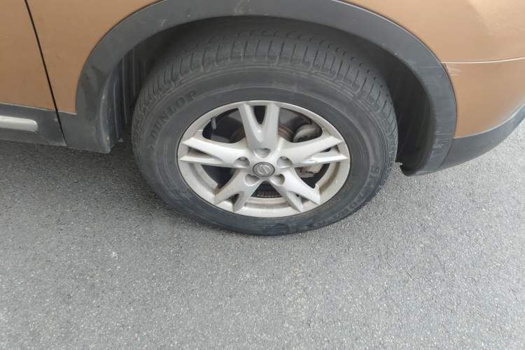 Used Nissan Qashqai 2012 2.0 XL Fire 6MT 2WD Right Front Wheel Hub