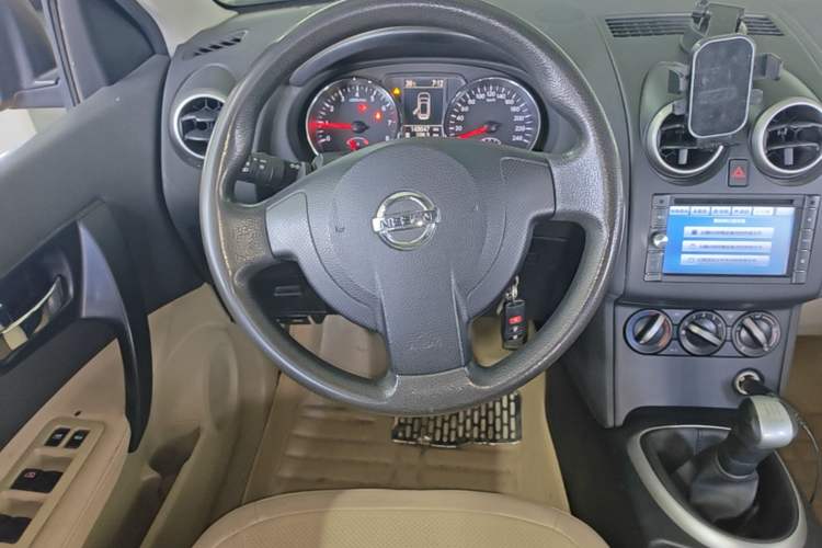 Used Nissan Qashqai 2012 1.6XE Wind 5MT 2WD Steering Wheel