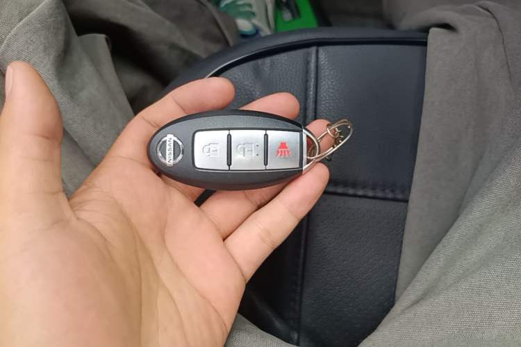Used Nissan Qashqai 2012 2.0 XV LE CVT 2WD Vehicle Key
