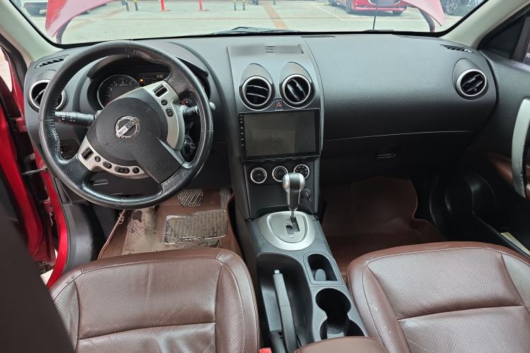 Used Nissan Qashqai 2013 2.0 XV X-Treme CVT 2WD Center Console