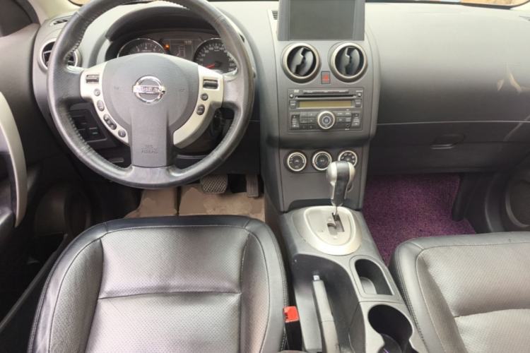 Used Nissan Qashqai 2013 2.0 XV X-Treme CVT 2WD Center Console