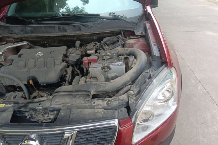 Used Nissan Qashqai 2013 2.0 XV X-Treme CVT 2WD Engine Bay Left