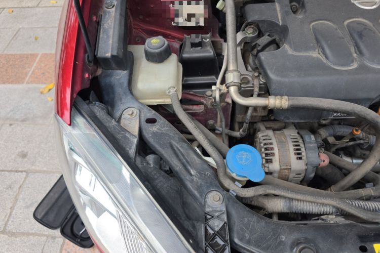 Used Nissan Qashqai 2013 2.0 XV X-Treme CVT 2WD Engine Bay Right