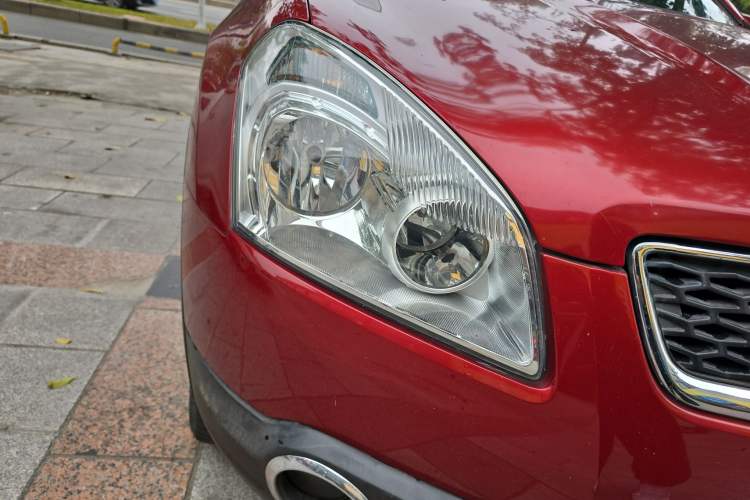 Used Nissan Qashqai 2013 2.0 XV X-Treme CVT 2WD Right Front Headlight