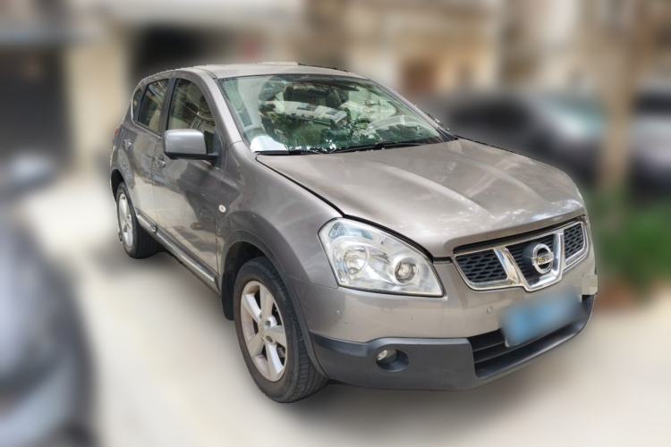 Used Nissan Qashqai 2013 2.0 XV X-Treme CVT 2WD Front Right 45 Deg