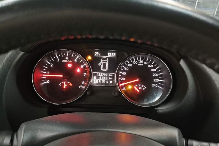 Used Nissan Qashqai 2013 2.0 XV X-Treme CVT 2WD Instrument Cluster
