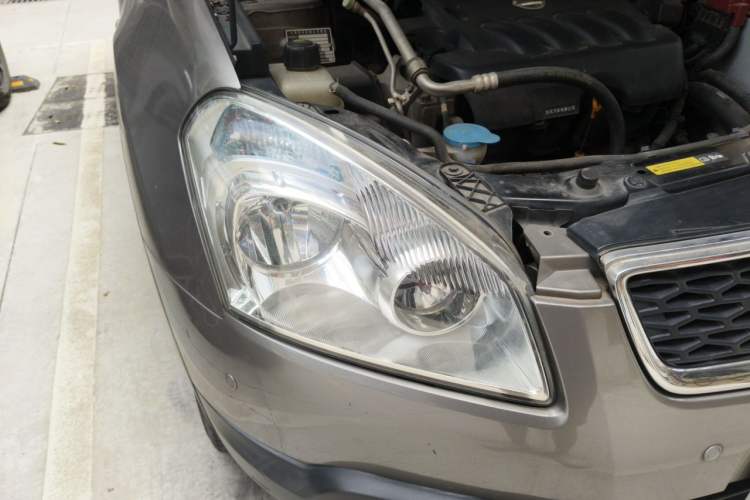 Used Nissan Qashqai 2013 2.0 XV X-Treme CVT 2WD Right Front Headlight