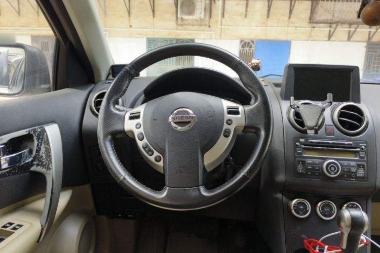 Used Nissan Qashqai 2013 2.0 XV X-Treme CVT 2WD Steering Wheel