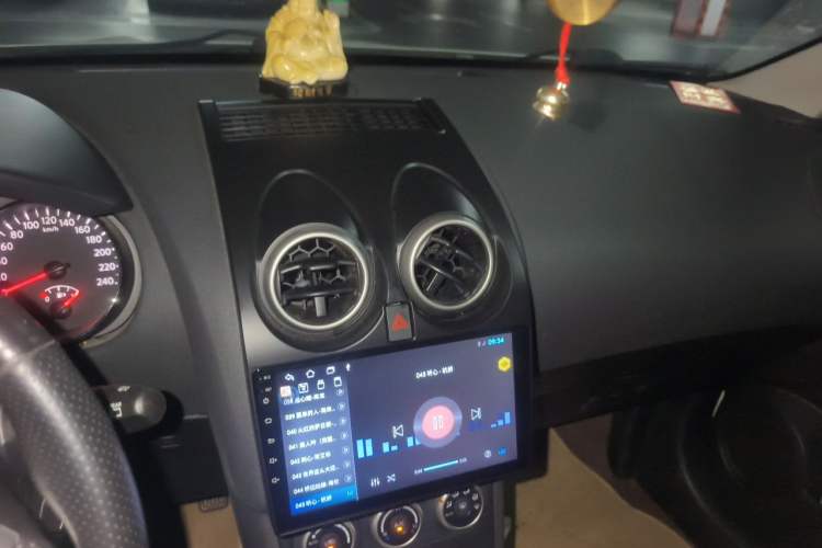 Used Nissan Qashqai 2013 2.0 XV X-Treme CVT 2WD Audio And AC Panel