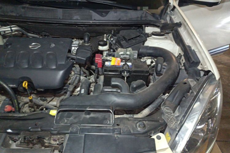 Used Nissan Qashqai 2013 2.0 XV X-Treme CVT 2WD Engine Bay Left