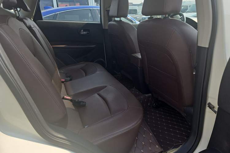 Used Nissan Qashqai 2013 2.0 XV X-Treme CVT 2WD Exterior 2