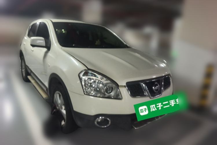 Used Nissan Qashqai 2013 2.0 XV X-Treme CVT 2WD Front Right 45 Deg