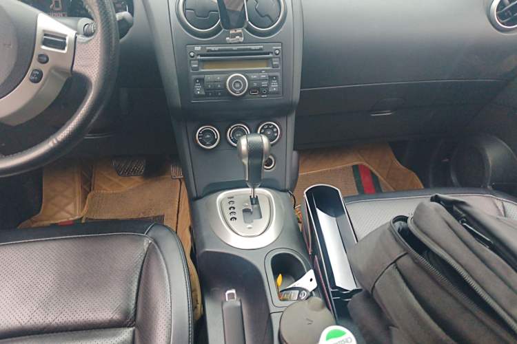 Used Nissan Qashqai 2013 2.0 XV X-Treme CVT 2WD Gear Lever