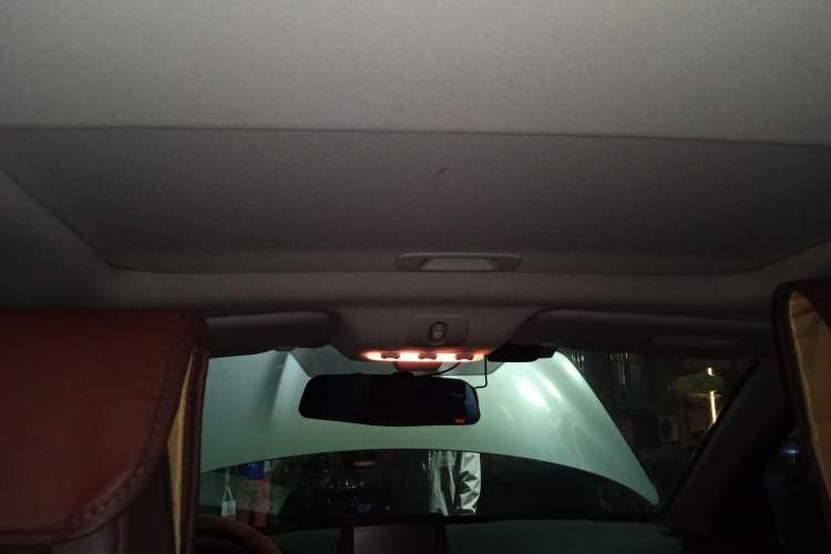 Used Nissan Qashqai 2013 2.0 XV X-Treme CVT 2WD Headliner