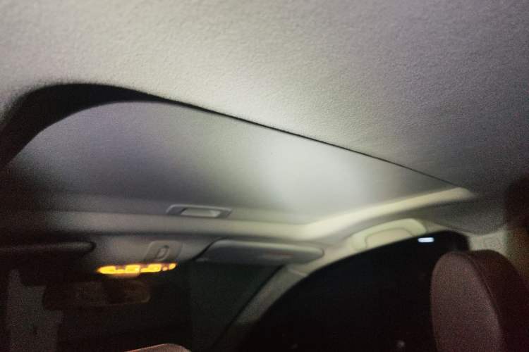 Used Nissan Qashqai 2013 2.0 XV X-Treme CVT 2WD Headliner