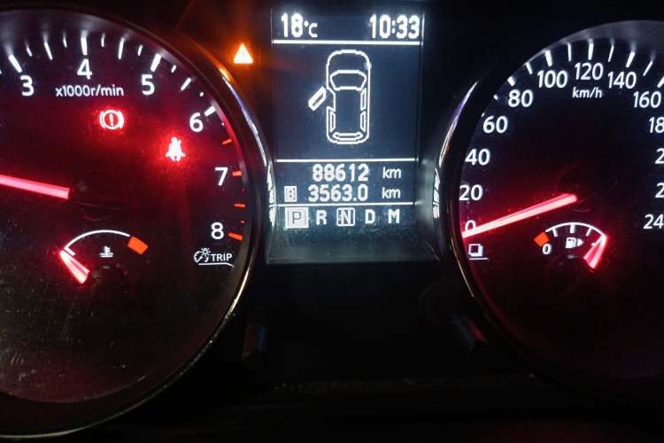 Used Nissan Qashqai 2013 2.0 XV X-Treme CVT 2WD Odometer Close Up