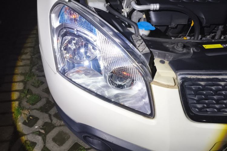 Used Nissan Qashqai 2013 2.0 XV X-Treme CVT 2WD Right Front Headlight