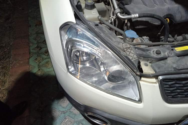 Used Nissan Qashqai 2013 2.0 XV X-Treme CVT 2WD Right Front Headlight