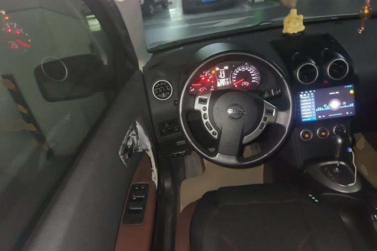 Used Nissan Qashqai 2013 2.0 XV X-Treme CVT 2WD Steering Wheel