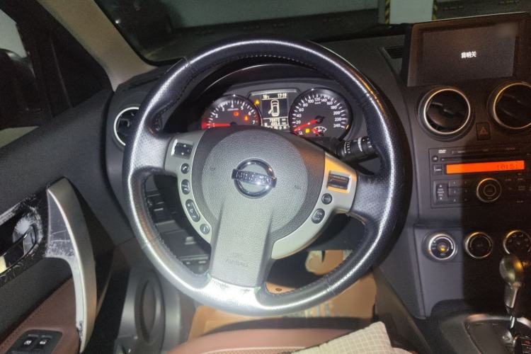 Used Nissan Qashqai 2013 2.0 XV X-Treme CVT 2WD Steering Wheel