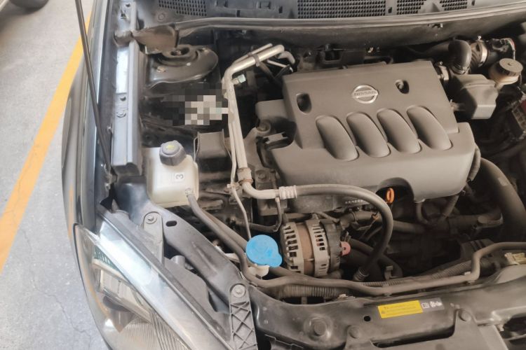 Used Nissan Qashqai 2015 2.0 XL Coolfire CVT 2WD Engine Bay Right