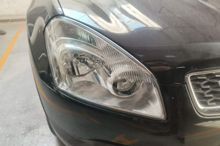 Used Nissan Qashqai 2015 2.0 XL Coolfire CVT 2WD Right Front Headlight