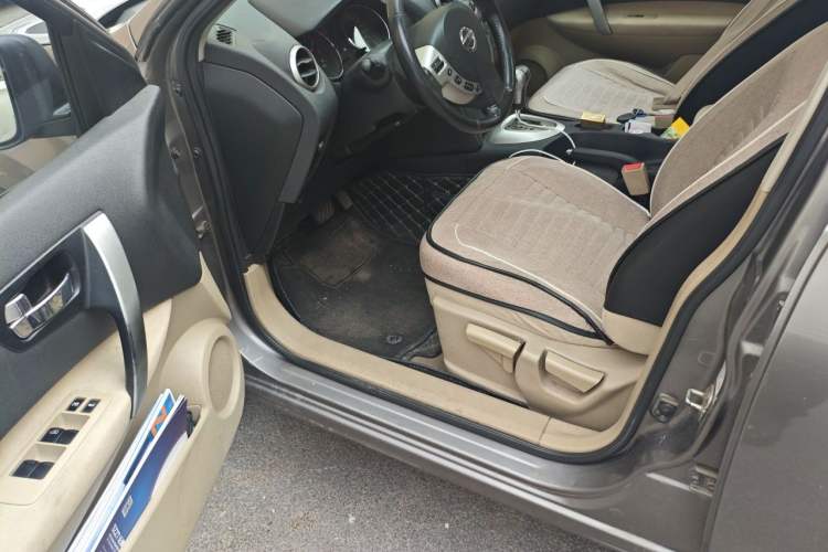 Used Nissan Qashqai 2015 2.0 XL Coolfire CVT 2WD Driver Seat