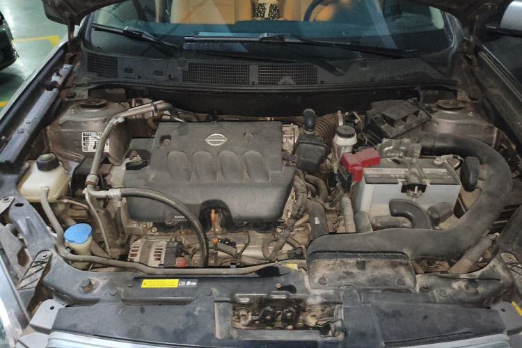 Used Nissan Qashqai 2015 2.0 XL Coolfire CVT 2WD Engine Bay