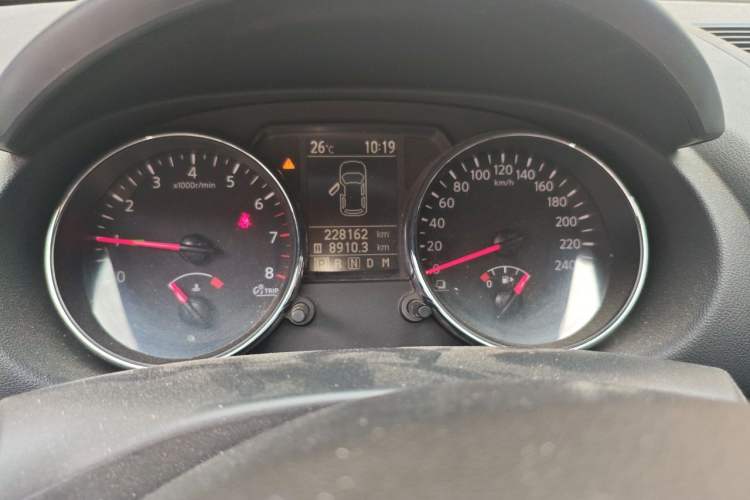 Used Nissan Qashqai 2015 2.0 XL Coolfire CVT 2WD Instrument Cluster
