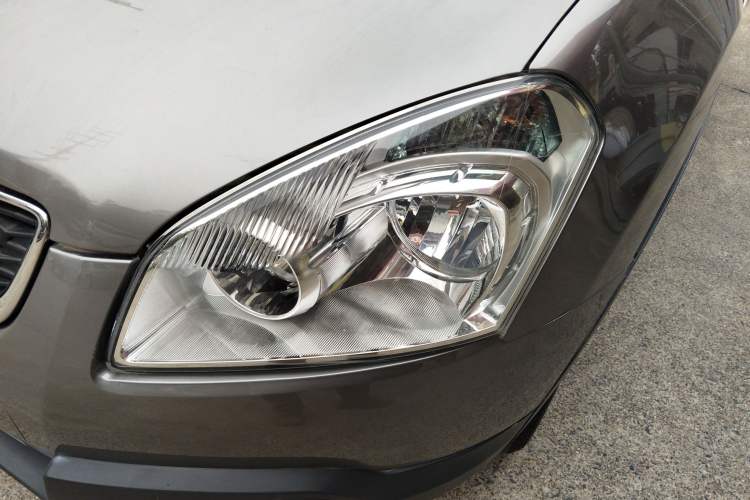 Used Nissan Qashqai 2015 2.0 XL Coolfire CVT 2WD Left Front Headlight