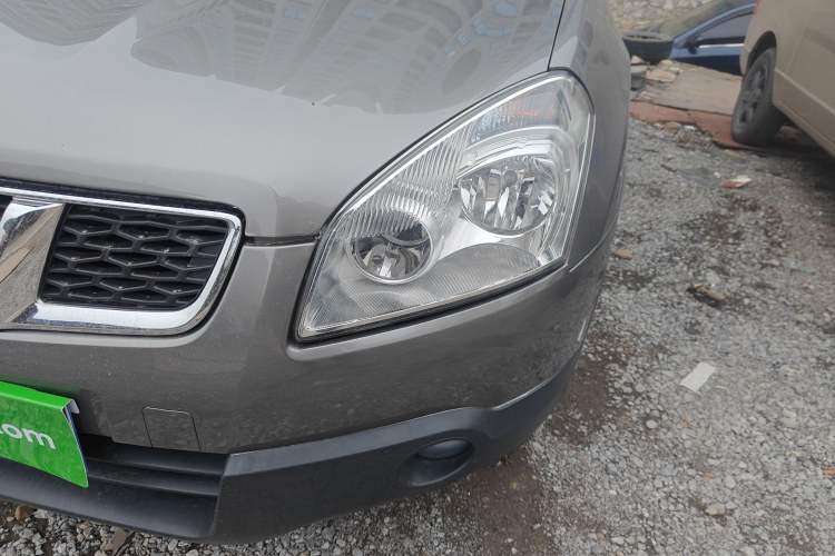 Used Nissan Qashqai 2015 2.0 XL Coolfire CVT 2WD Left Front Headlight