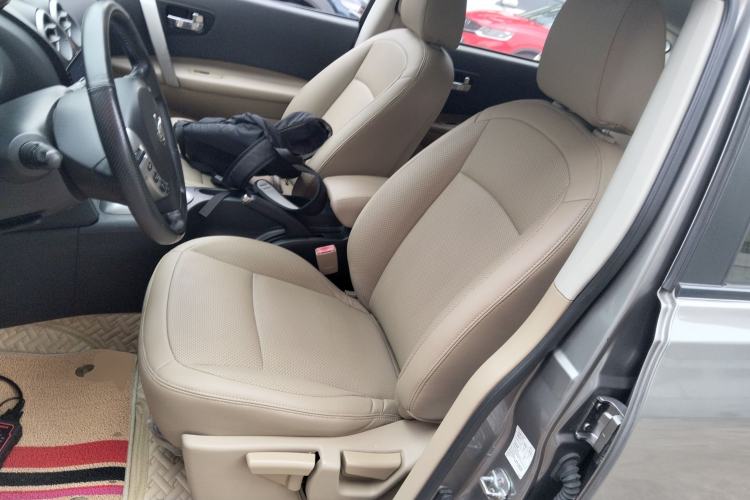 Used Nissan Qashqai 2015 2.0 XL Coolfire CVT 2WD Left Front Seat