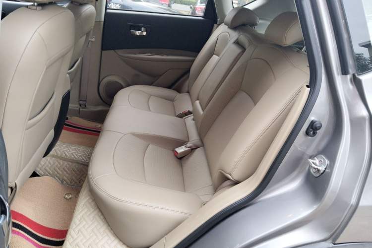 Used Nissan Qashqai 2015 2.0 XL Coolfire CVT 2WD Left Rear Seat