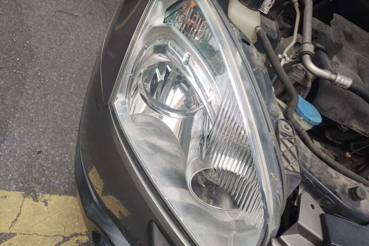 Used Nissan Qashqai 2015 2.0 XV Coolray CVT 2WD Right Front Headlight