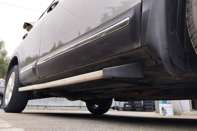 Used Nissan Qashqai 2015 2.0 XL Coolfire CVT 2WD Right Side Sill