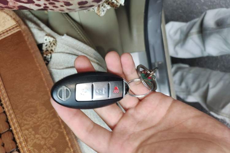 Used Nissan Qashqai 2015 2.0 XV Coolray CVT 2WD Vehicle Key