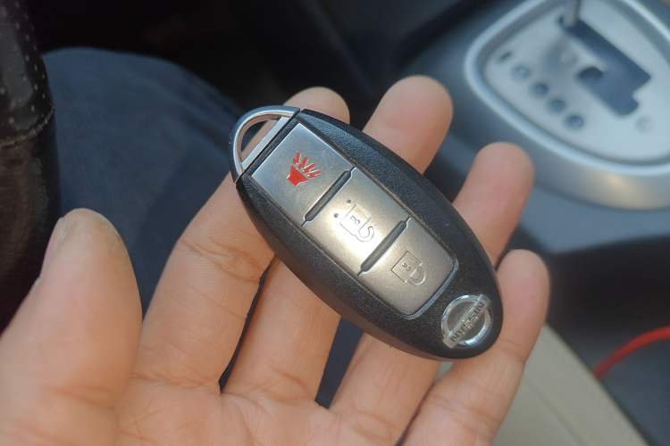 Used Nissan Qashqai 2015 2.0 XL Coolfire CVT 2WD Vehicle Key