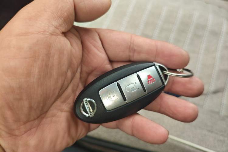 Used Nissan Qashqai 2015 2.0 XL Coolfire CVT 2WD Vehicle Key
