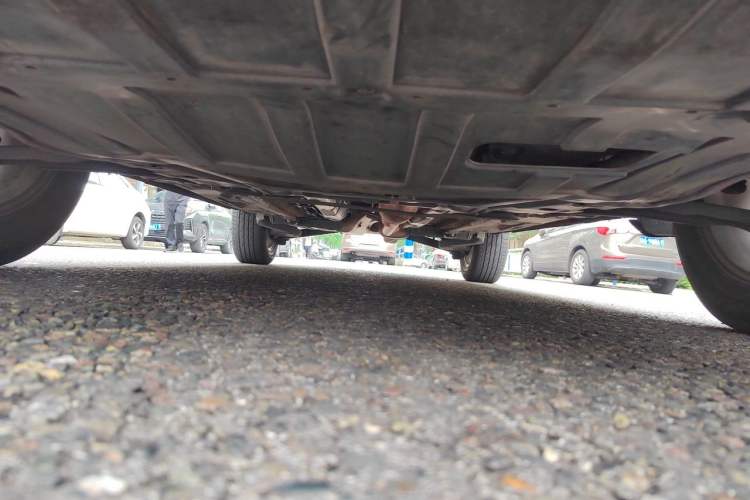 Used Nissan Qashqai 2015 2.0 XL Coolfire CVT 2WD Chassis Front