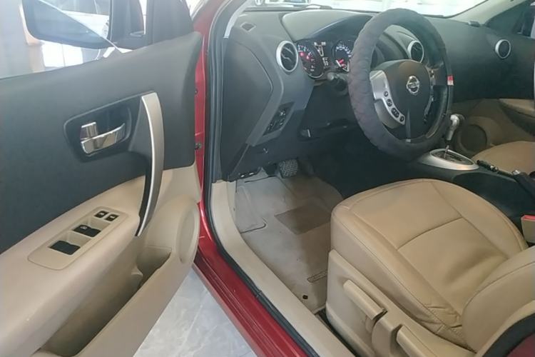 Used Nissan Qashqai 2015 2.0 XL Coolfire CVT 2WD Driver Seat
