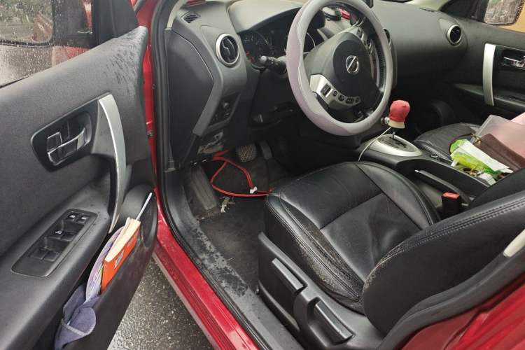 Used Nissan Qashqai 2015 2.0 XL Coolfire CVT 2WD Driver Seat