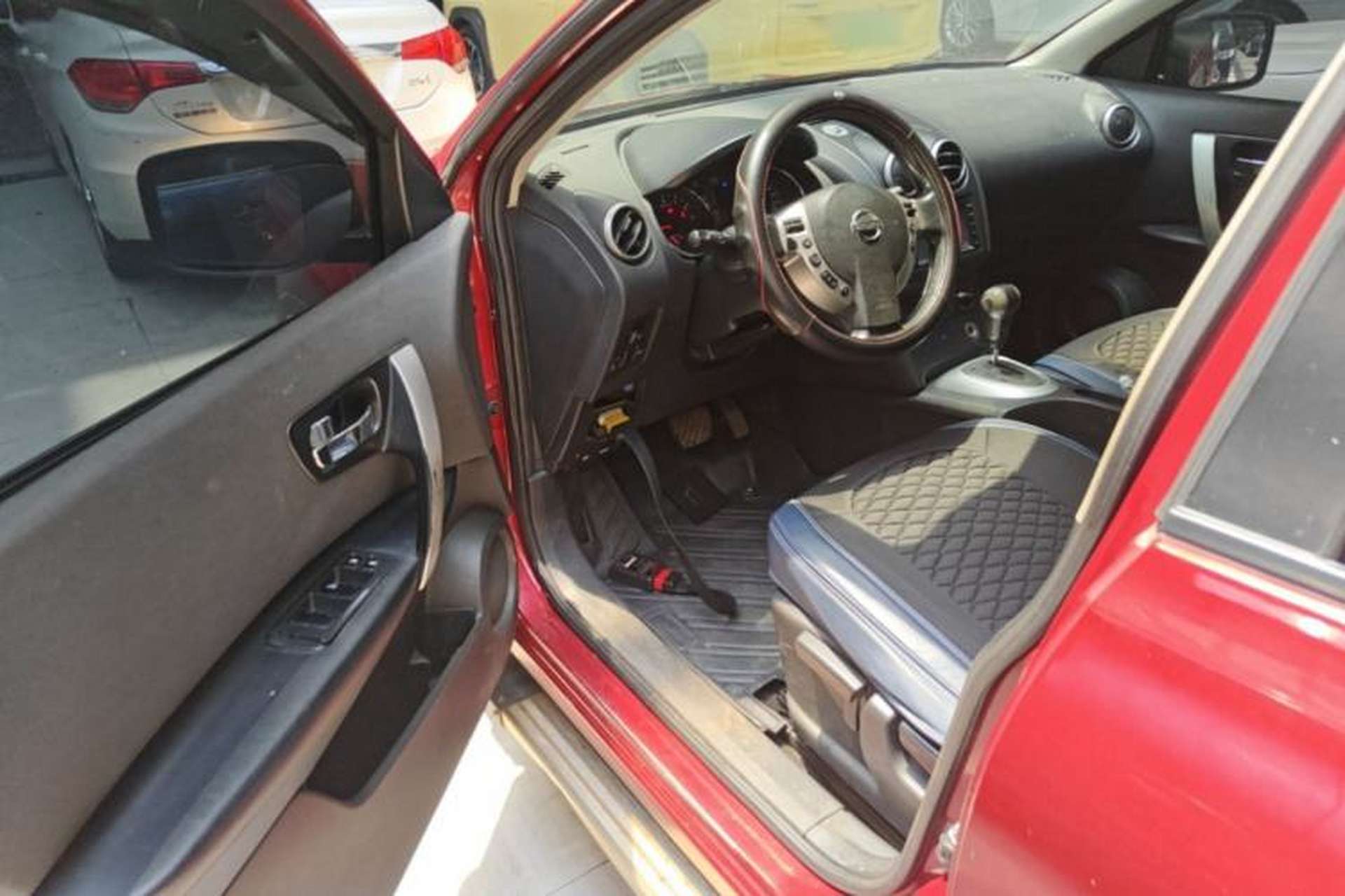 Used Nissan Qashqai 2015 2.0 XL Coolfire CVT 2WD Driver Seat