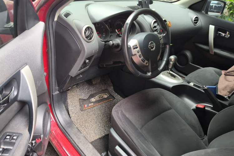 Used Nissan Qashqai 2015 2.0 XL Coolfire CVT 2WD Driver Seat
