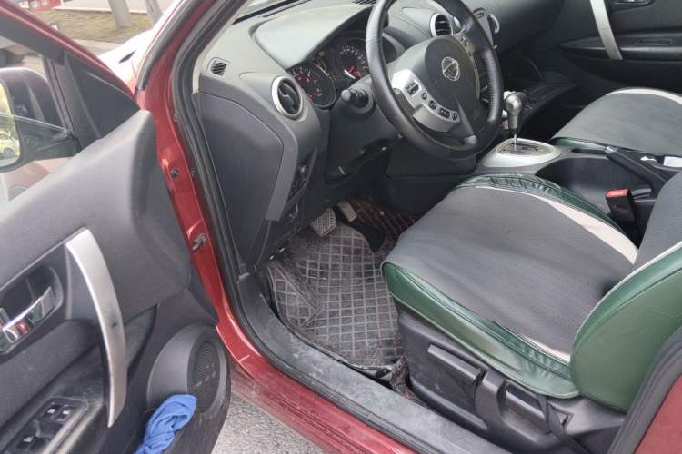 Used Nissan Qashqai 2015 2.0 XL Coolfire CVT 2WD Driver Seat