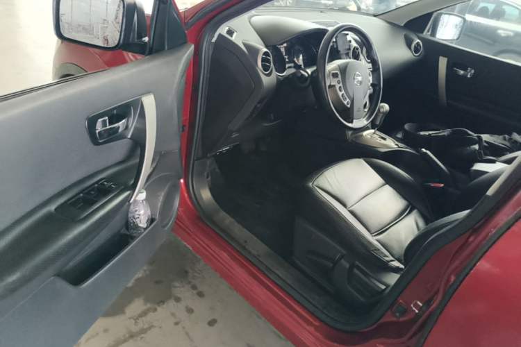 Used Nissan Qashqai 2015 2.0 XL Coolfire CVT 2WD Driver Seat